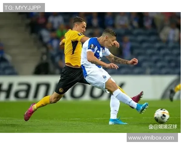 世界杯精彩对决那不勒斯绝杀波尔图引爆全场激情时刻集锦