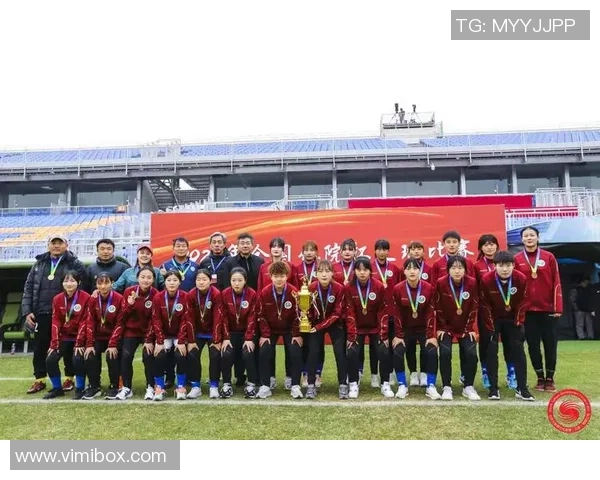 重庆足球队与西安足球队赛后分析个人能力的对比与启示