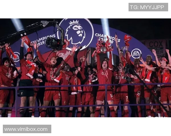 中超精彩对决拜仁逆转利物浦乌龙球引爆全场激情