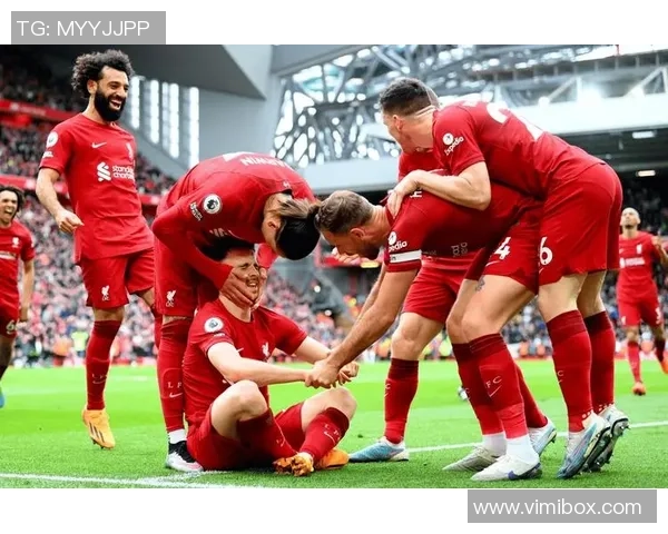 英超激战波尔图与利物浦互交白卷补时进球瞬间引发全场沸腾 英超激战波尔图与利物浦互交白卷补时进球瞬间引发全场沸腾