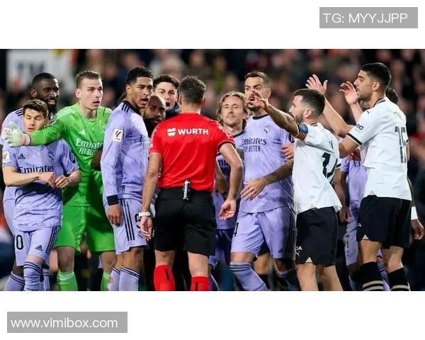 友谊赛平局引发红牌争议皇马与利物浦的较量成焦点分析