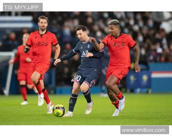 足总杯精彩对决利物浦大胜巴黎圣日耳曼战术解析与绝杀时刻回顾 足总杯精彩对决利物浦大胜巴黎圣日耳曼战术解析与绝杀时刻回顾