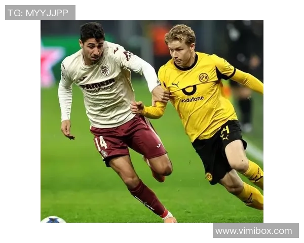 巴萨友谊赛大胜曼城红牌事件引发全场热议与惊讶